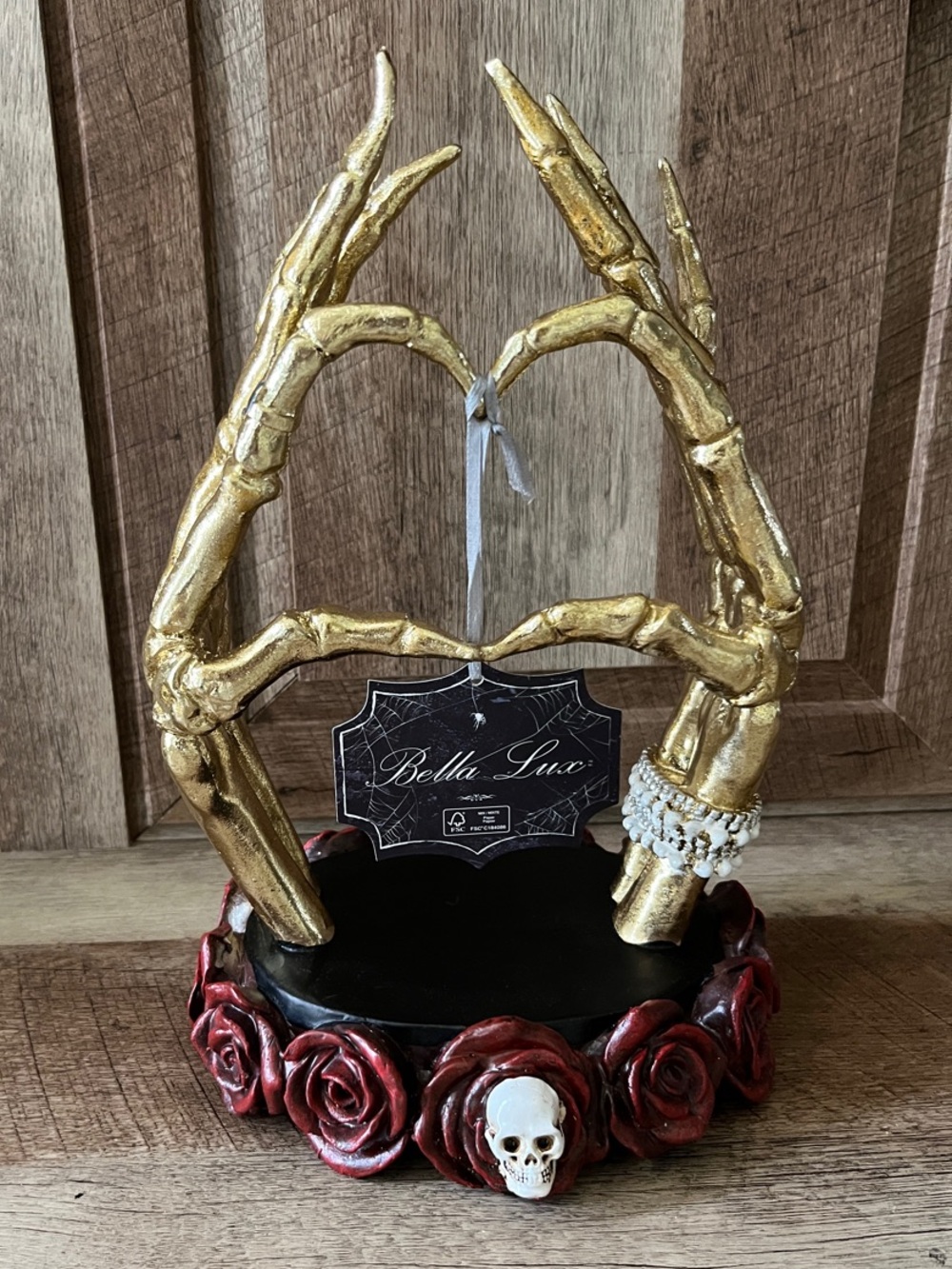 Large Bella Lux Gold Skeleton Hand Heart Statue Decor –NEW